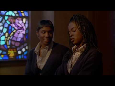 Sister Act 2: Tanya Blount & Lauryn Hill " His Eye Is on the Sparrow "