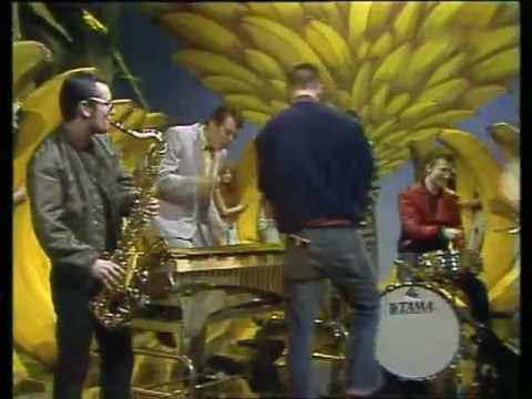 Madness - Embarrassment 1981