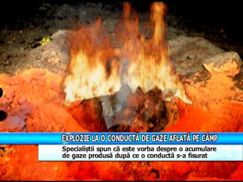 EXPLOZIE LA O CONDUCTĂ DE GAZE AFLATĂ ÎN CÂMP