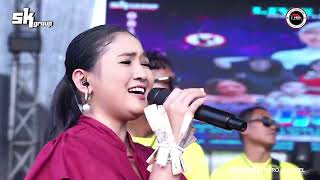 Download lagu LUKISAN CINTA VELA ZALADARA mp3
