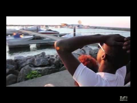 LEER JET "SHE GOT ME"