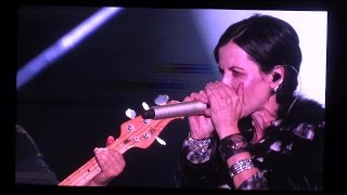The Cranberries - Ridiculous thoughts @ La Foire aux Vins d&#39;Alsace, Colmar - 12.Aug.2016