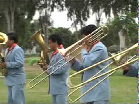 BANDA SHOW INTERNACIONAL SUNICANCHA HUAROCHIRI  2011  MIX  CUMBIAS II