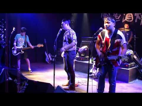 PUMPKINS live @ 7livehouse 06-12-2012 Zhengzhou, Henan Province