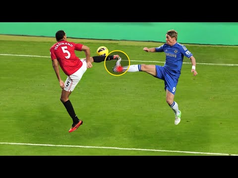 Rio Ferdinand - The Art of Defending