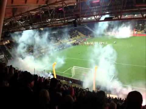 Roda JC Nui Offensief vuurwerk compilatie