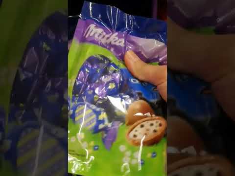 Violet #chocolate #yummy #asmr #shorts #video