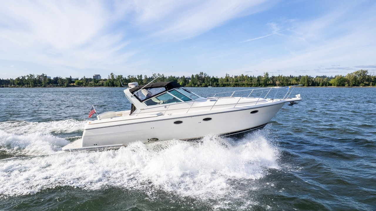 Used 1998 Tiara Yachts 3500 Express 35 For Sale in Portland, OR
