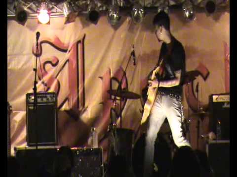 ROYAL FOG - MORAL DEGRADATION (LIVE FROM ALUN-ALUN KENDAL)