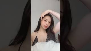 Download lagu Di tinggal #shorts #sexy #viral #fyp #viralvideo #shortvideo #short #cewekcantik #dj #tiktok mp3