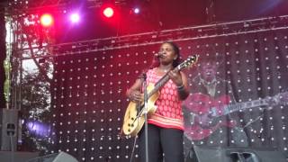 Ruthie Foster @ Grolsch Blues Festival, Schoeppingen, DE on 2017-06-04 "Phenomenal Woman"