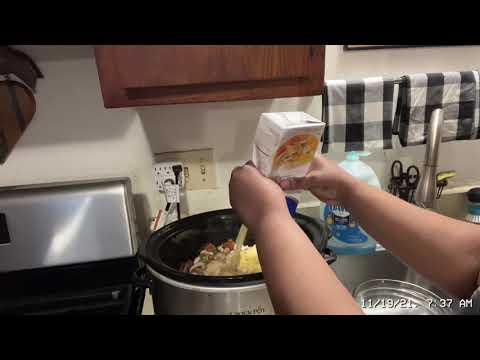 Crockpot chicken and rice￼