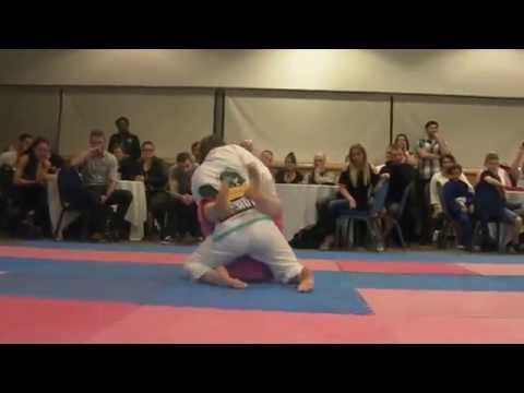 SubF15teen VII: Fight 2 - Amelie Wetherill v Paige Forsyth