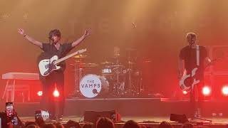 The Vamps - What your father says - 01.11.19 Hamburg Docks - Four Corners Tour