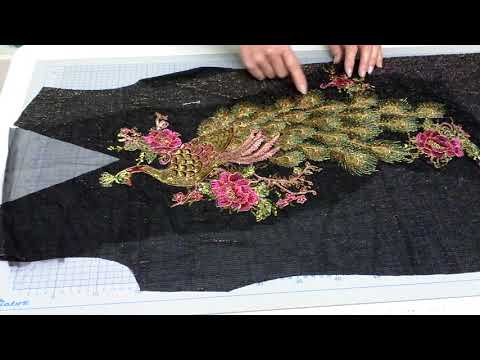 Pfau Applikation für Kleid Bluse Tunika Ausschnitt - Lilo Siegel