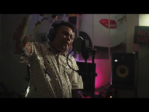 Batas Ng Pera - Still One (Live In Studio)