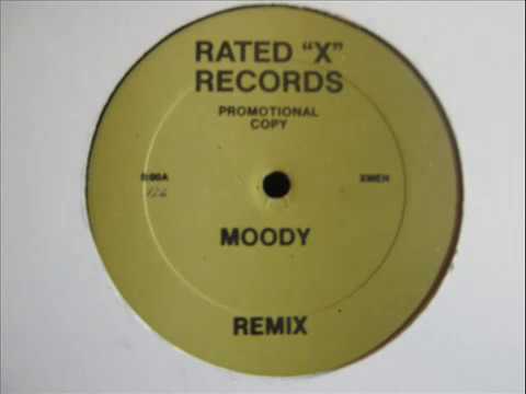 download lagu mp3 mp4 Moody Club, download mp3 Moody Club free downloadn, video klip Moody Club