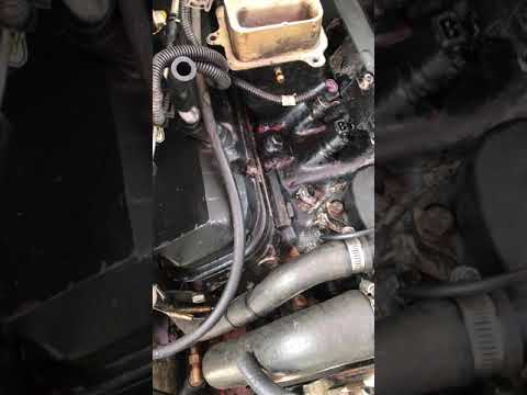 Mercruiser 454 big block 7.4 MPI Fuel Injector removal