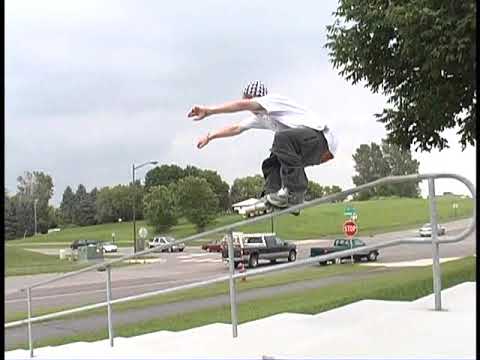 Adventures in Rollerblading, Bonus 3 - Chris Farmer