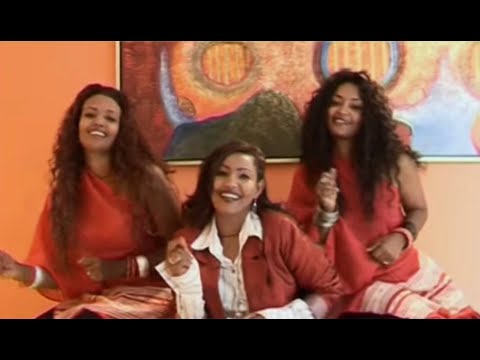Fikreaddis Nekatibeb - Ejeg Ejeg (እጅግ እጅግ) Ethiopian Music Video