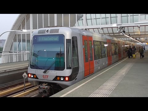 RET Metro Combi B/S komt aan op Spijkenisse Centrum richting Rotterdam Centraal