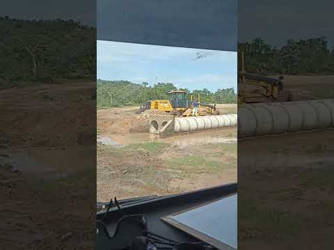 serviço de hoje puxando material para terra planagem pi 224  beneditinos a prata do Piauí 🇧🇷