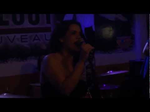 Tour Dosol 2012 VDO: Talma & Gadelha - "O Roqueiro e a Hippie"