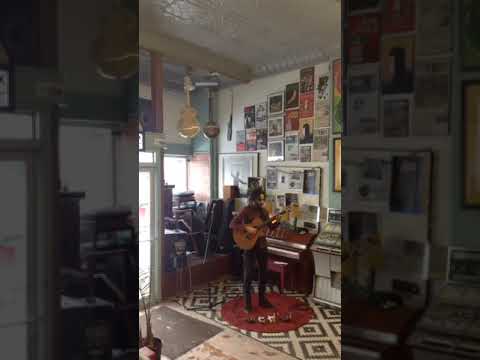 Live at The Record Centre: Guitarscapes with Nathanael Larochette!