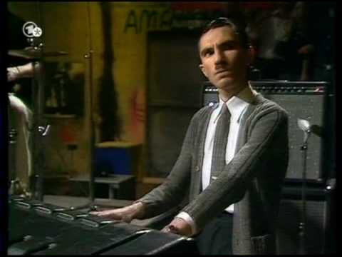 Sparks - Something For The Girl With Everything (in the studio + live)