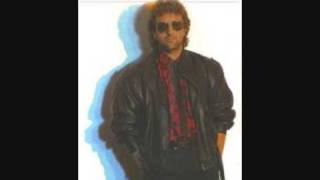 BERNIE PAUL everybody is rocking