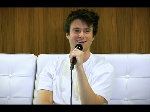 Alec Benjamin dishes on Alessia Cara, Ed Sheeran and John Mayer's confusing toilet!