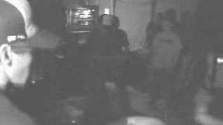 Hoods - 4 Lies - Live at The Caravan