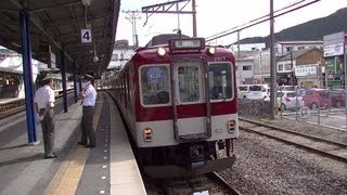 preview picture of video '近鉄・「うまいもん列車」到着と伊勢志摩ライナー通過＠榛原'