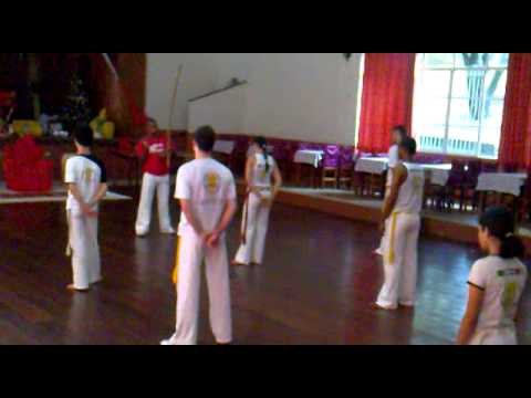 Homenagem do mestre Dentinho ao mestre João pequeno