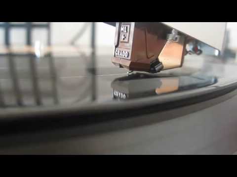 Grace Jones | Pull Up To The Bumper [Vinyl]