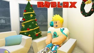 BUILDING MY NEW HOUSE IN WELCOME TO BLOXBURG AND CHRISTMAS DECORATING ROBLOX