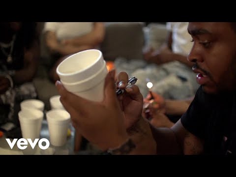 Pyrobethename - Sneak Diss (Official Music Video) ft. JTGBETHENAME, Malcolm Flex