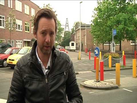 Autodieven rammen vluchtheuvel