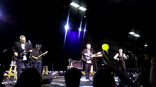 Larry Gatlin and The Gatlin Brothers I Wish You Were Someone I Love live in McAlester Oklahoma