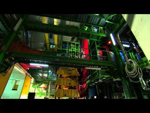 Einführung: Präzision und die fundamentalen Fragen der Teilchenphysik (de/en)