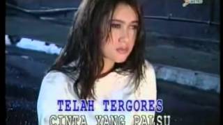 Download lagu Tergores Cinta Palsu. Nafa Urbach.FLV mp3