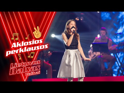 Eglė Ladinskytė - On écrit sur les murs | Blind auditions | The Voice Kids. Lithuania S3