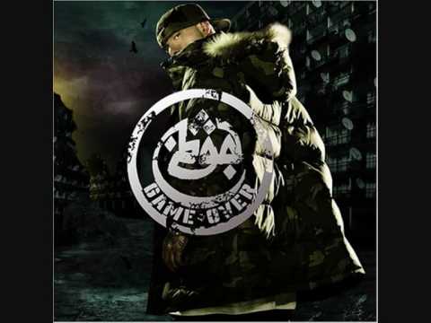 Azad - Wenn es Dunkel wird ft. Wahrheit