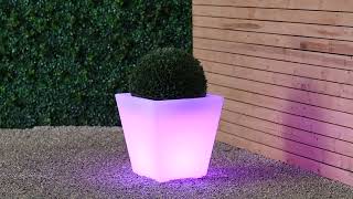  Outdoor Illuminated Planter