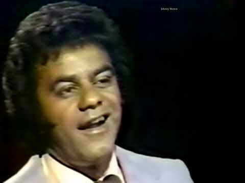 Johnny Mathis -  If it's Magic -  Sir Duke .1977.