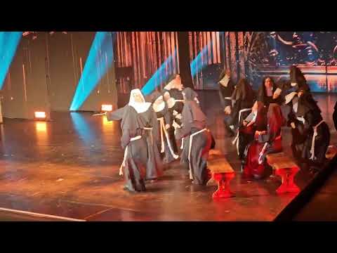 Hello Erkel! - Apácashow