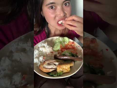 Tolong subsribe like komen ya #mukbang