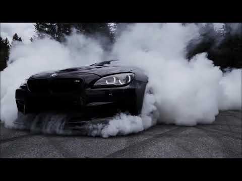 YoungQueenz OTAKU MOBB - MOBBIN Anthem(Car Showtime)