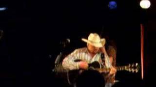 Chris Cagle my love goes on and on live