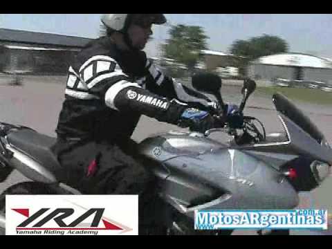 Academia de Manejo Motos Yamaha